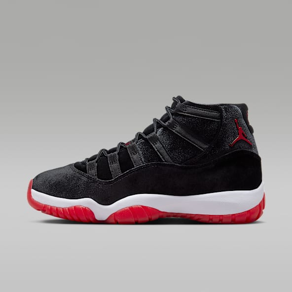 Mid jordan 11 on sale